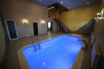 Продажа сауны с бассейном